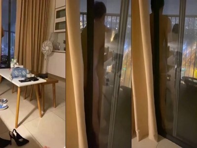 Thằng bạn đưa ghệ ra ban công chơi em rên cả tòa nghe rõ